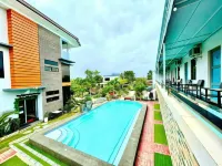 Little Rock Cebu - Infinity Pools
