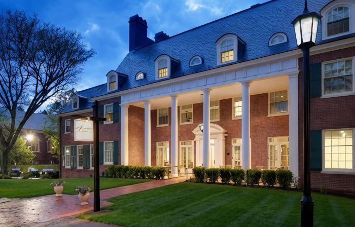 Andover Inn