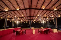 Hotel Bhairav Bagh & Restaurant - 온천