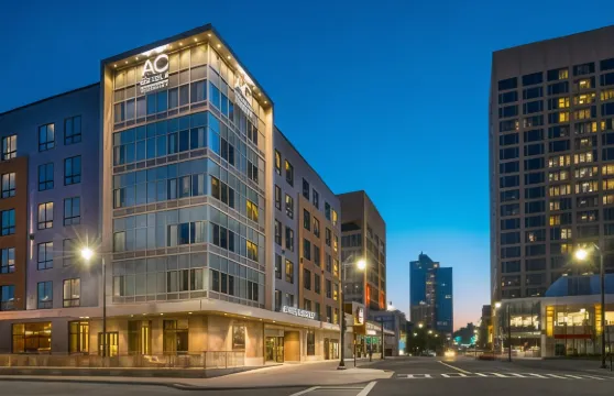 渥瑟斯特AC酒店