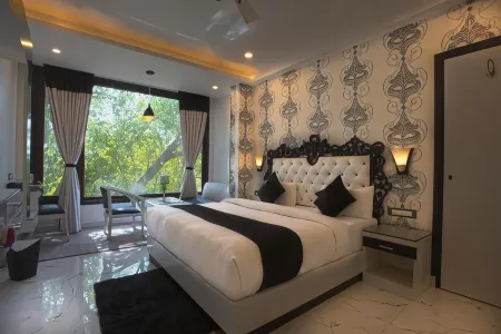 Hotel Heritage Inn at Assi Ghat Отели рядом с достопримечательностью «Прачайн Хануман Гат»