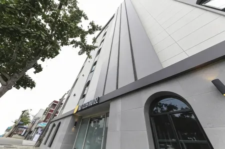 ND 1226 Hotel