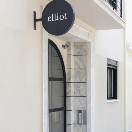 Elliot Neapoli