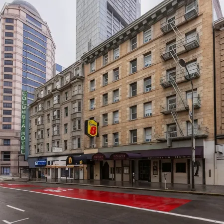 Super 8 by Wyndham San Francisco/Union Square Area Отели рядом с достопримечательностью «Авиакомпания»