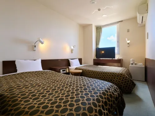 Business Hotel Okadaya Bayside - 2-Star