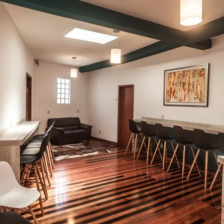 The Bridge Hostel Florianópolis Отели рядом с достопримечательностью «Мост Эрсилиу-Луз»