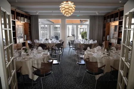 Golf Hotel Viborg Отели в г. Виборг