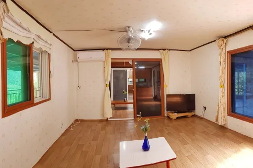 Mungyeong Riverside Healing Pension