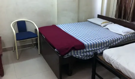 Sai Narayana Guest House Отели в г. Путтапарти