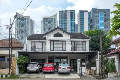 Mono Coliving Kencana, Surabaya Hoteles en 