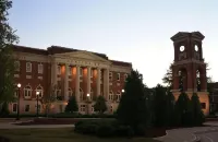 Best Western Plus Oak Mountain Inn