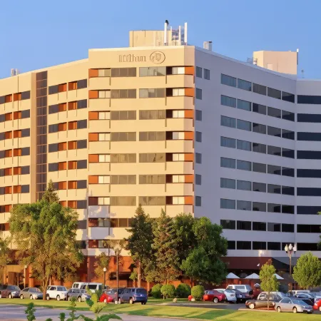 Hilton Chicago/Oak Brook Suites Отели рядом с достопримечательностью «Drury Lane»