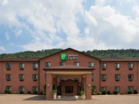 Wingate by Wyndham Newell Hotels in Hancock County