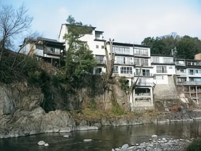 三原屋旅館 Jomon Limestone Cave附近的飯店