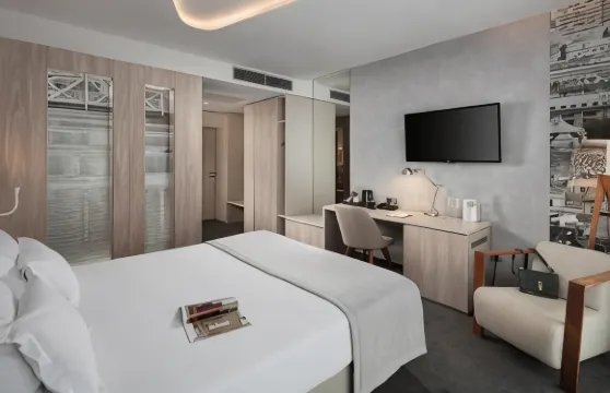 薩拉熱窩繽紛酒店