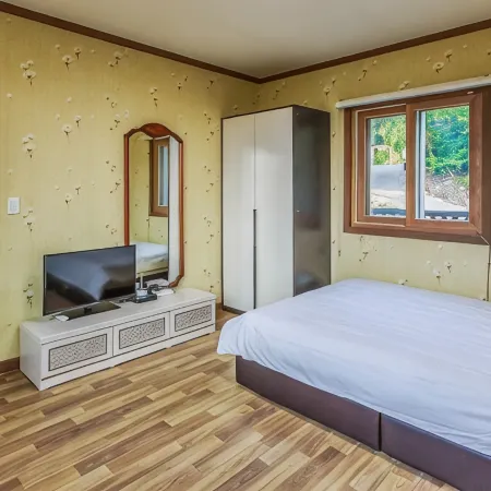 Wonju Sarangbyeol Spa Pension