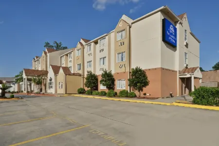 Americas Best Value Inn and Suites Lake Charles I210 Exit 5