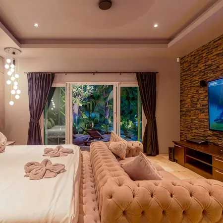 6Br Luxury Tropical Pool Villa PH125