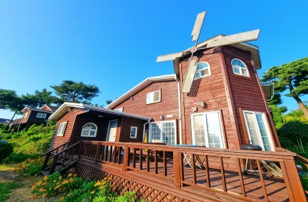 Seosan Pine Sea Pension