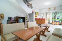 RedDoorz Near Rumah Sakit Baptis Kediri Hotels in Pesantren