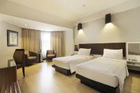 Hotel Santika Premiere Jogja - Parvekkeita