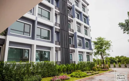 Nornchill Khaoyai Hotel Отели рядом с достопримечательностью «Wat Kaeng Klang Dong»