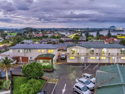 Cottage Park Thermal Motel