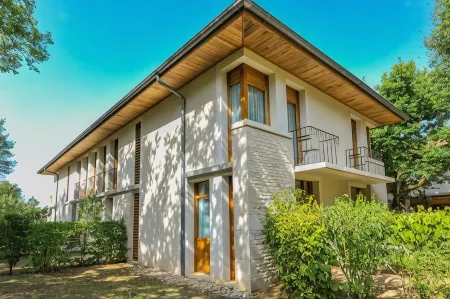 Hôtel les Esclargies Отели в г. Лабастид-Мюра