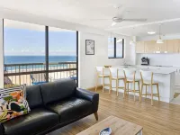 Beach Palms Holiday Apartments Hotels in Palm Beach