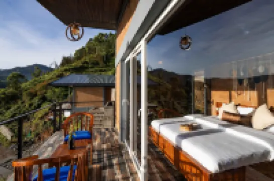 Zostel Plus Poombarai, Kodaikanal