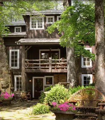 Lake Rabun Hotel
