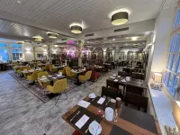 โรงแรมฮาเฟิน ชูทเซินโฮฟ โรงแรมในเฟมาร์น
