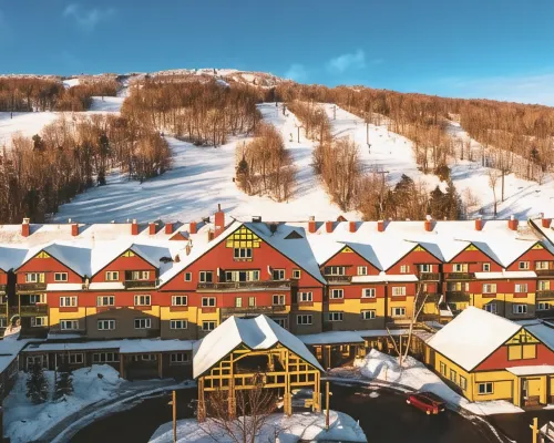 Grand Summit Resort Hotels in Dover