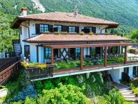 Hotel Querceto Wellness & Spa by Double Hospitality Hotels in Malcesine