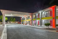 Econo Lodge West - Coors Blvd - Kylpylä