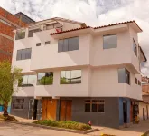 Hermoza House - Bed and Breakfasts