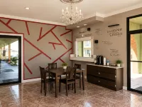 Big A Motel & Suites Near Disneyland Orange County