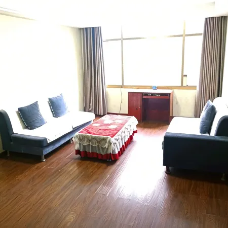 Yangxin Hongtu Hotel