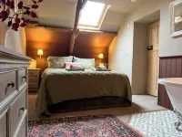 Beautiful Large Country Barn Conversion Hot Tub, Pool, BBQ Hut, Large Grounds - Pools
