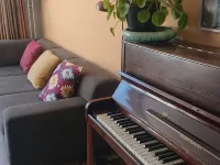 Comfortable home close to train station and Amsterdam Hotels in Almere