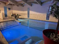 Hôtel Calme des Pins & Spa - Swimmingpools