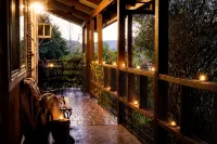 Nature Lovers: Snowy Cottage Escape! Book Direct