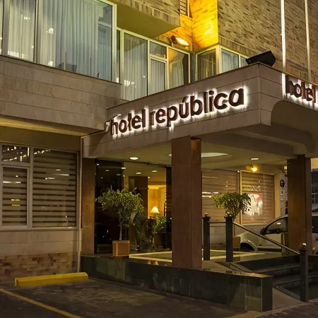 Hotel Republica Отели рядом с достопримечательностью «Парк Ла Каролина»