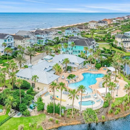 Elegant Waterfront Condo With Central AC, Balcony, and Shared Pools & hot Tubs
