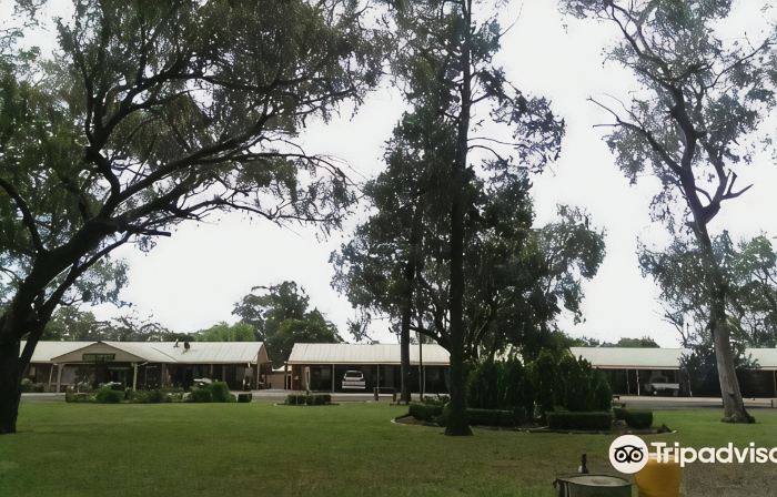 Cooee Motel