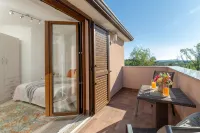 Villa San Martino With Heated Pool , Outside Jacuzzi & Hydromassage bathub -  Holiday Villas