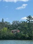 Red Cabin Retreat on Island Lake - Perfect for Fishing & Wildlife Lovers - Chalé