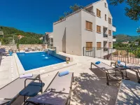 Casa Laurea Hotels in Zaton
