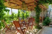 Independent house with access to a panoramic lemon grove on the Amalfi Coast!