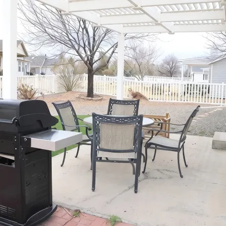 3-BR, 2 Bath in Beautiful Montrose close to Black Canyon